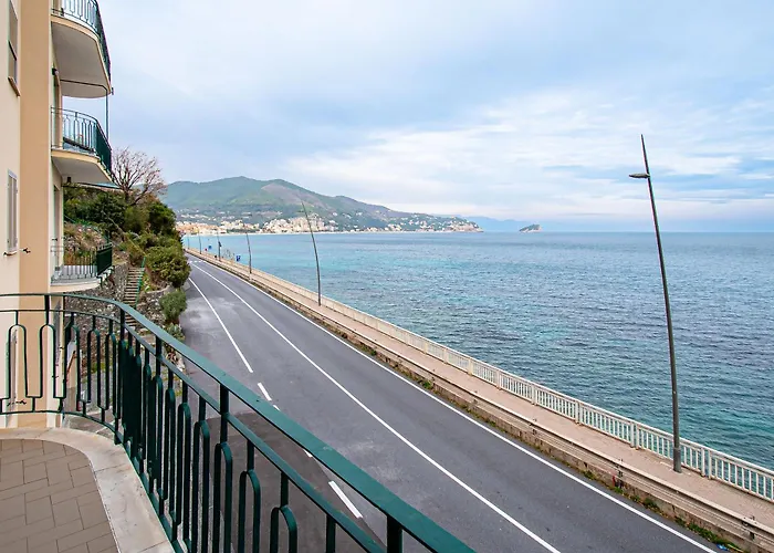 20 Meters From The Sea - Parking Spot And Breathtaking View *